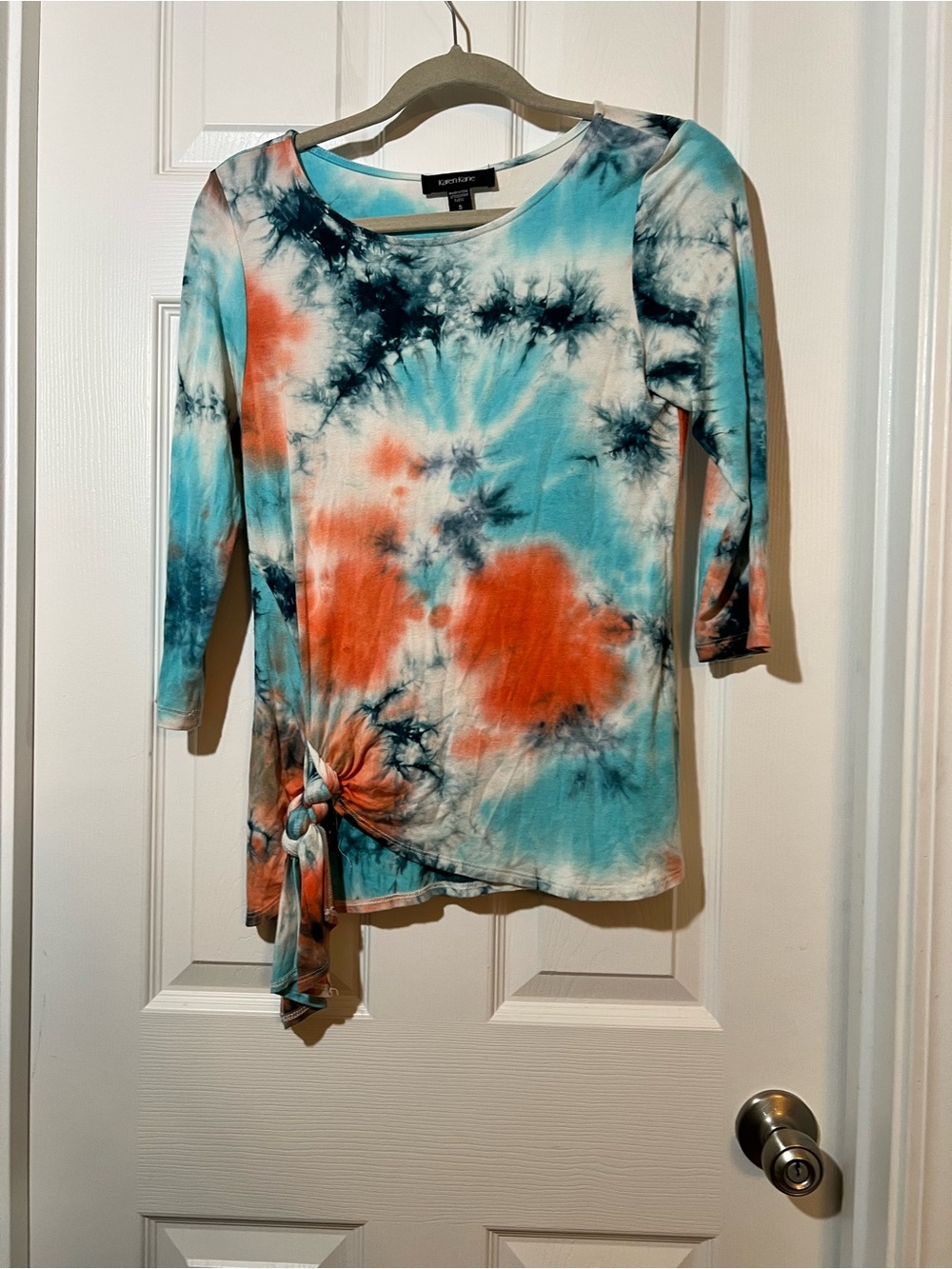 🦋 Karen Kane Turquoise, Orange & Black Tie-Dye Side Knot Top size small
